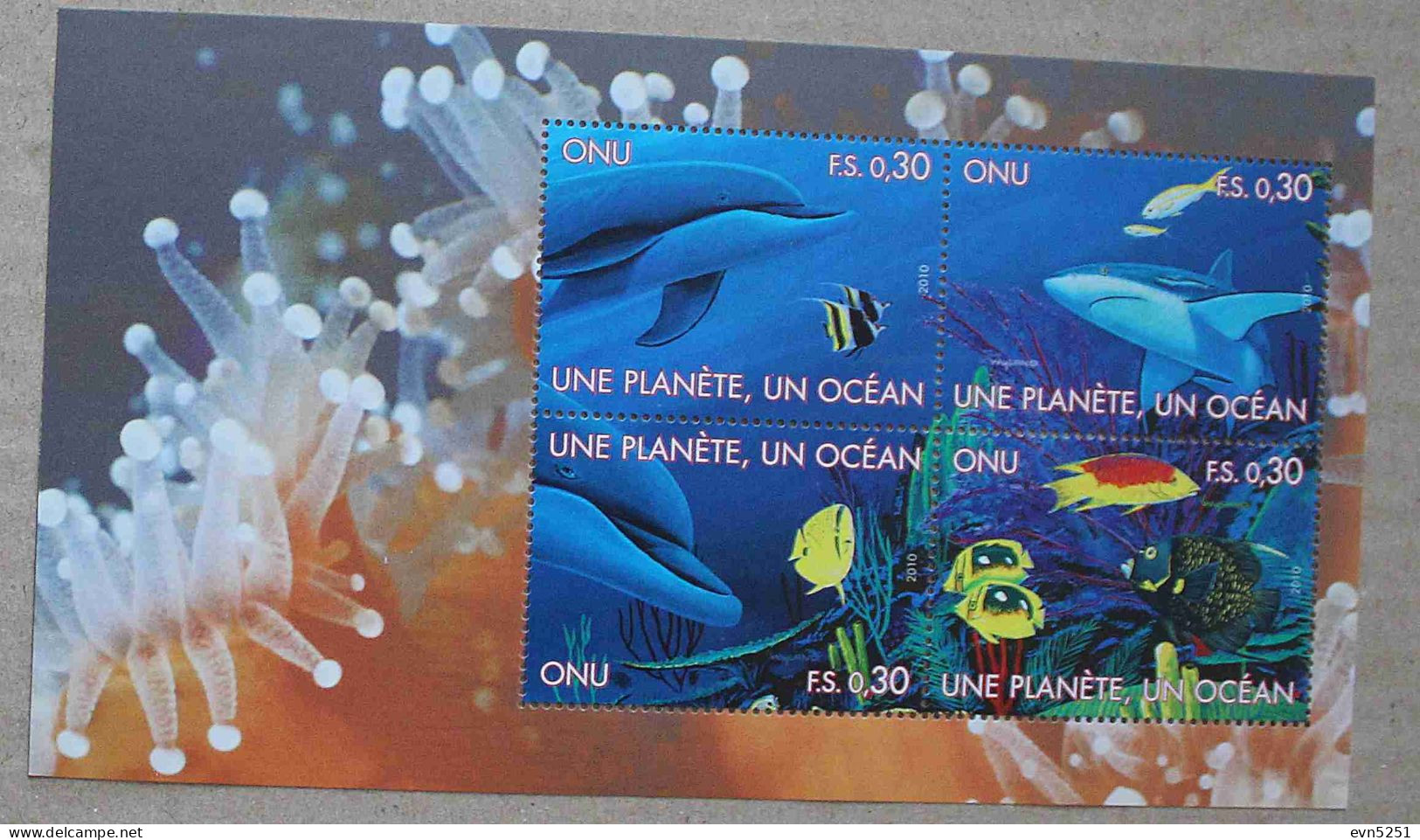 N-U-C Ge10-01 : Nations-Unies Genève - Fonds Marins, Dauphins, Grand Requin Blanc, Poissons, Plumes De Mer - Unused Stamps