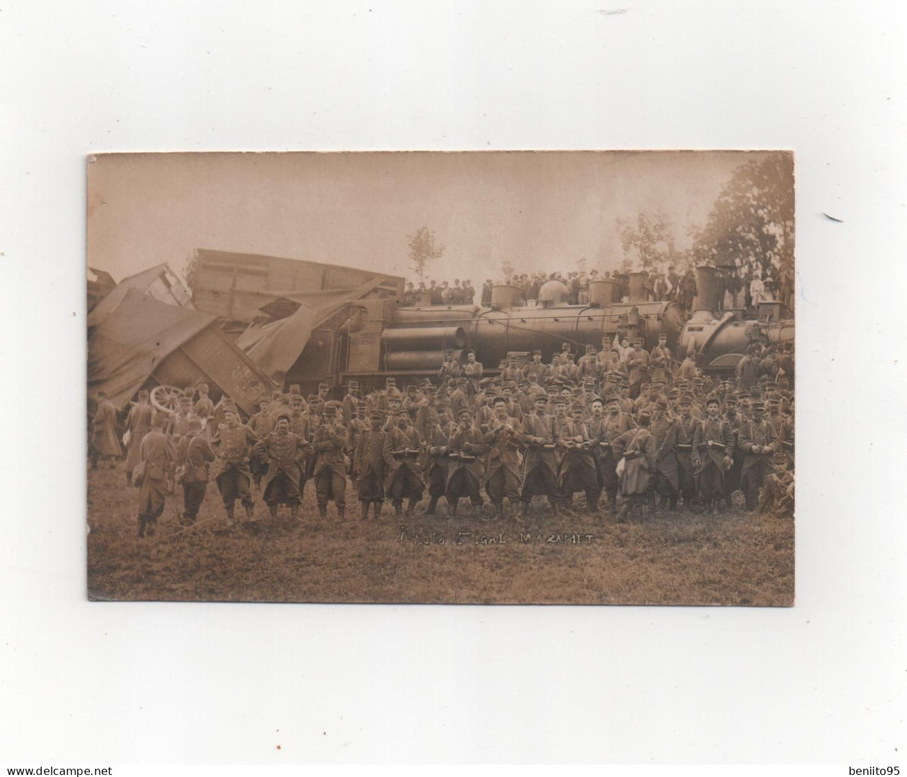 CARTE-PHOTO De ST-AMANS-SOULT - Déraillement D'un Train De Militaires. - Autres & Non Classés