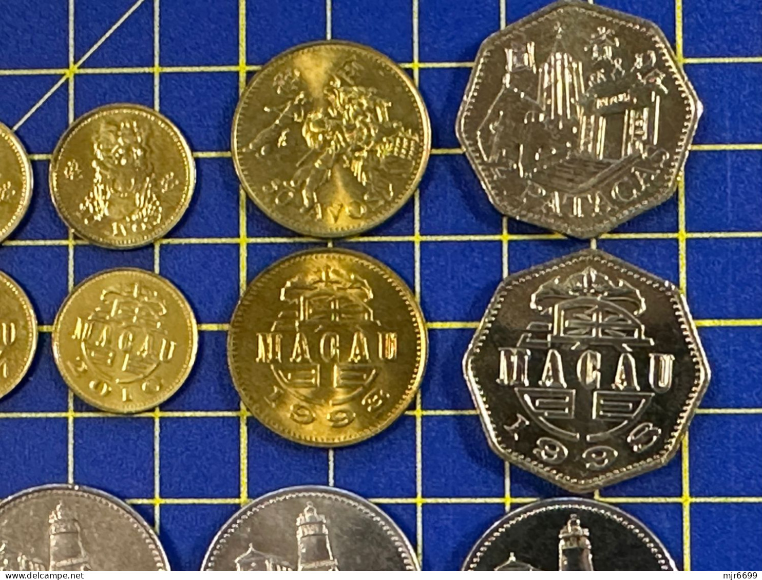 MACAU 1993 - 2010 COLLECTION OF 12 COINS, MOSTLY UNC+AUNC+VERYFINE USED. PHOTOS SHOWING BOTH SIDE OF THE COINS - Macau