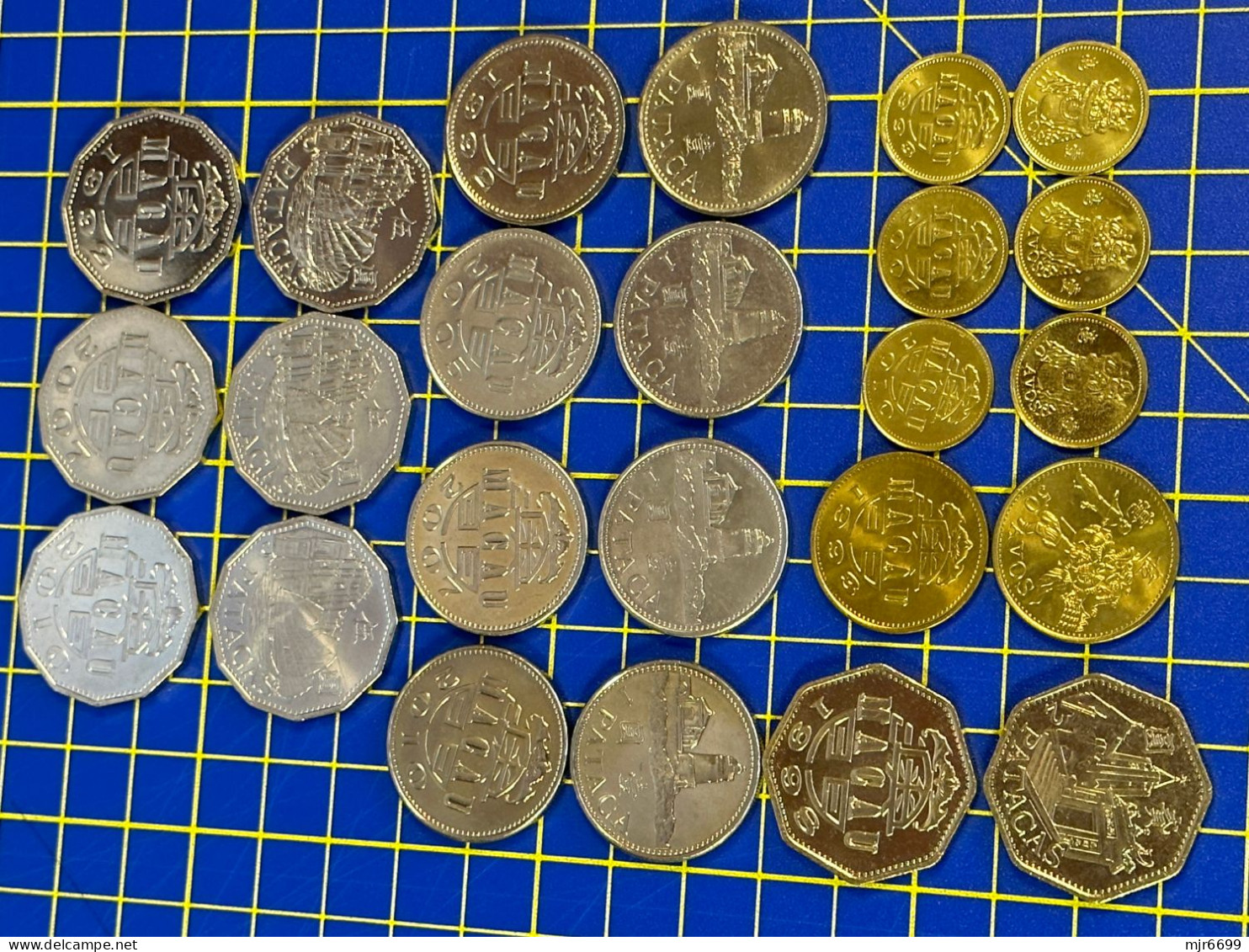 MACAU 1993 - 2010 COLLECTION OF 12 COINS, MOSTLY UNC+AUNC+VERYFINE USED. PHOTOS SHOWING BOTH SIDE OF THE COINS