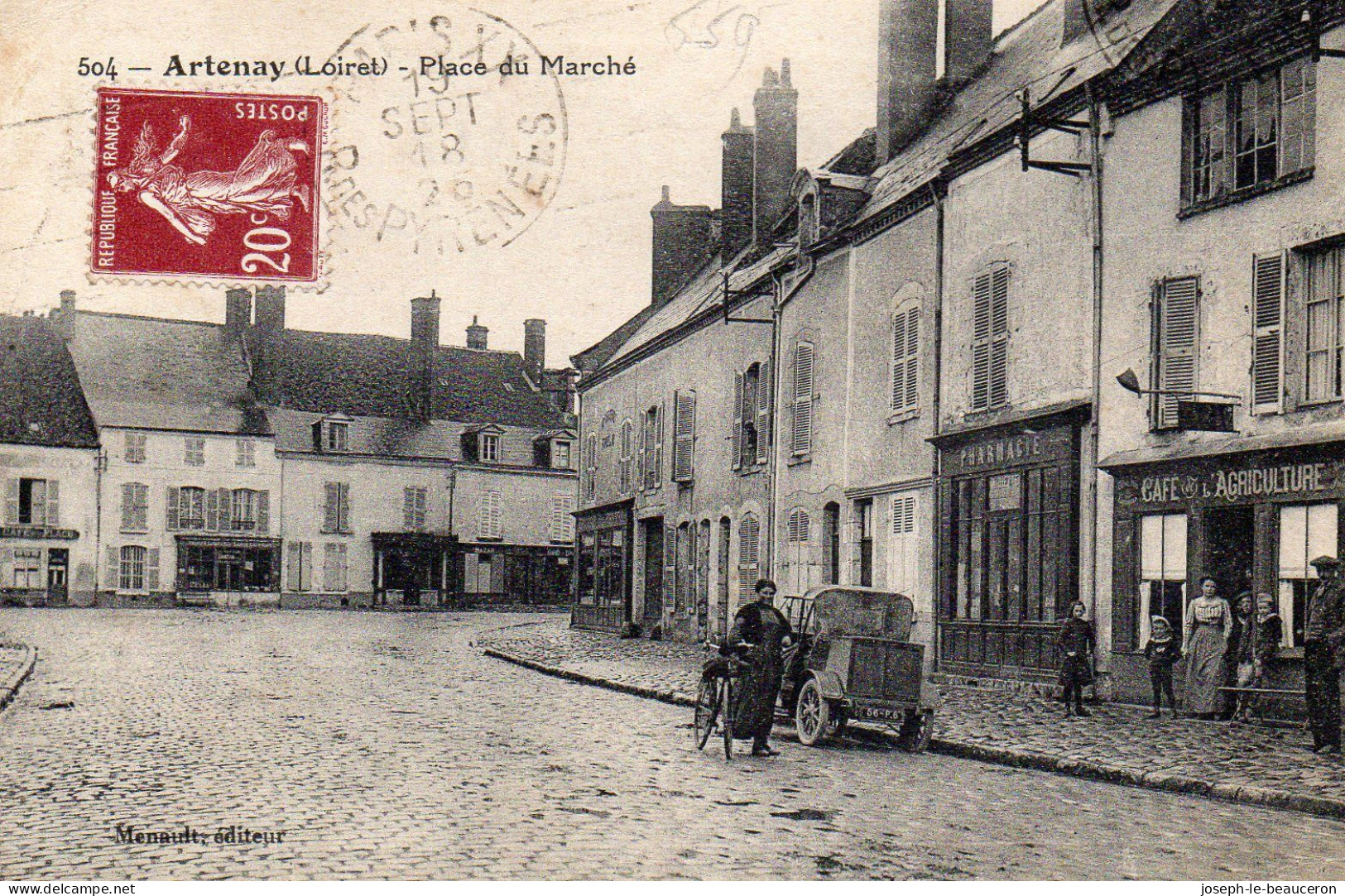 ARTENAY - 45 - Place Du Marché - - Artenay