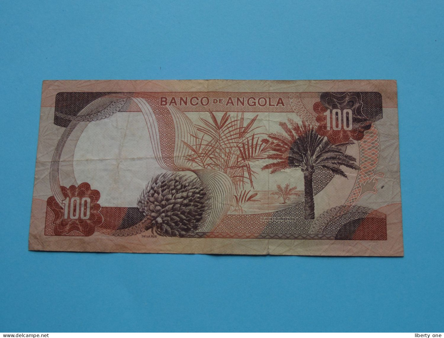 100 Cem Escudos ( FC52160 ) Banco De ANGOLA ( See/voir SCANS ) Used Note ! - Angola