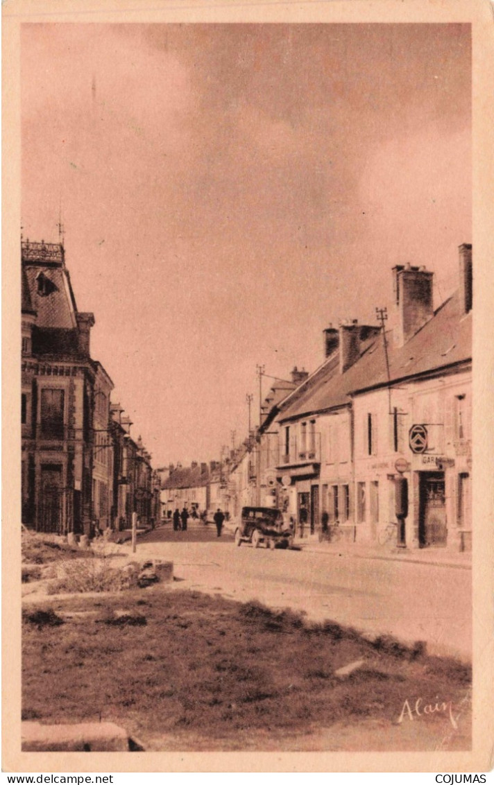 51 - FERE CHAMPENOISE - S18543 - Rue Du Maréchal Foch - Fère-Champenoise