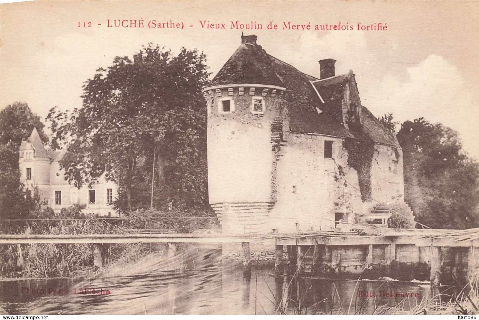 Luché * Le Vieux Moulin De Mervé , Autrefois Fortifié - Luche Pringe