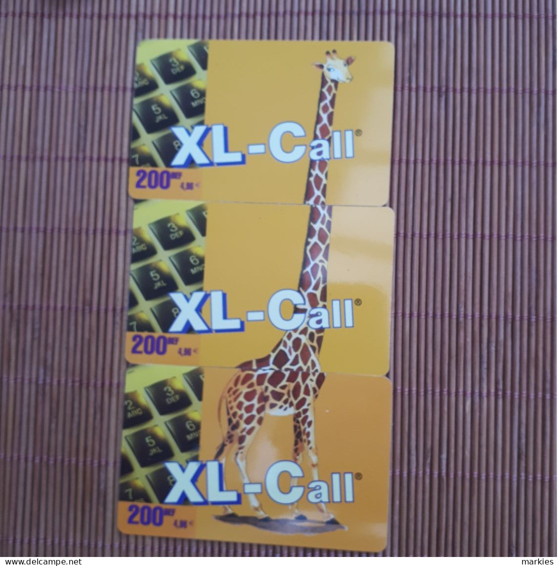 Girafs 3 Phonecards Used  Rare - Oerwoud