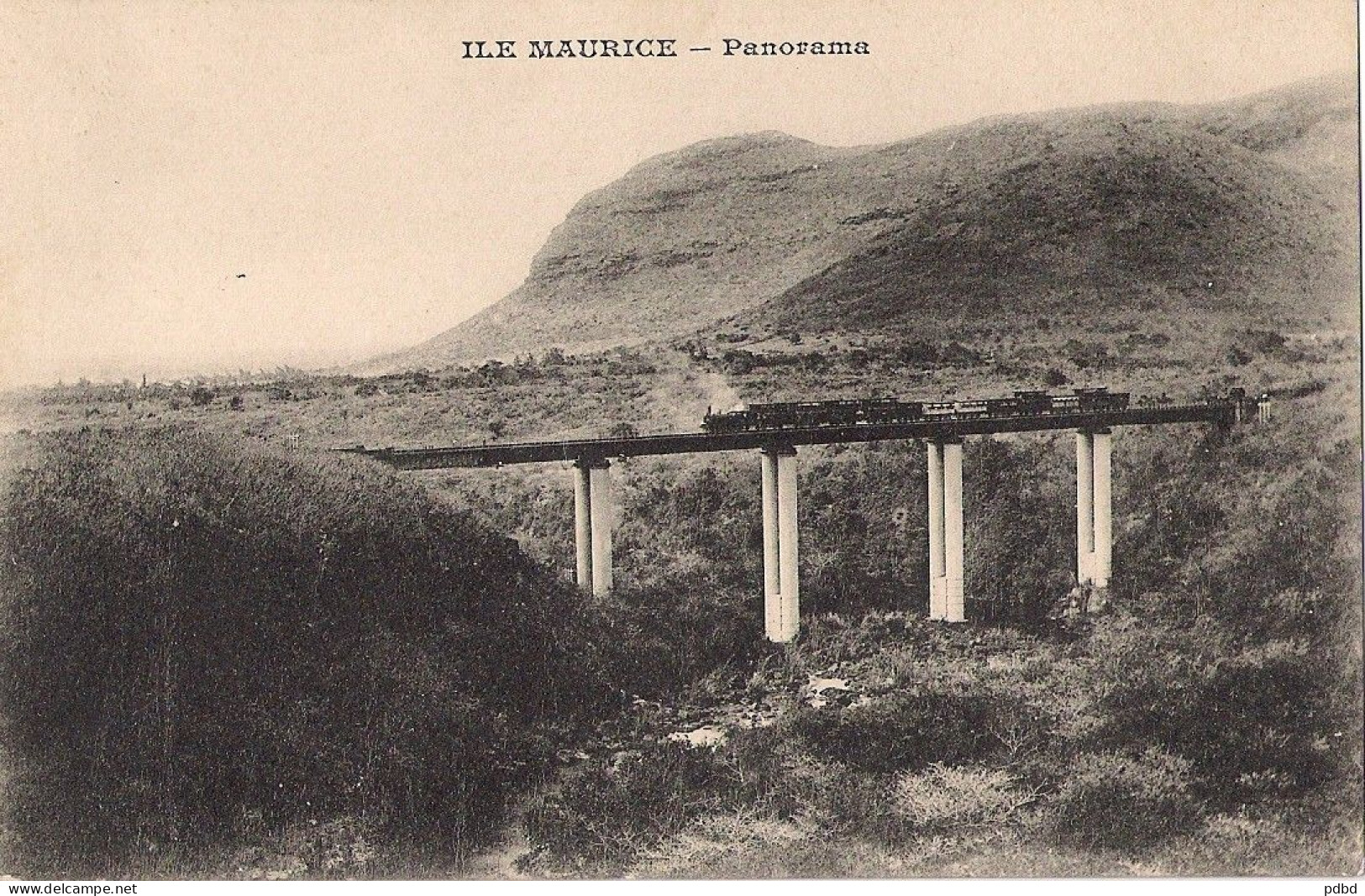 Ile Maurice . Maurice . Panorama . Train En Ligne . - Maurice