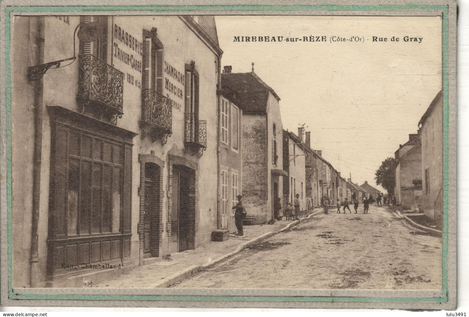 CPA (21) MIREBEAU-sur-BEZE - Aspect De La Brasserie Rue De Gray En 1920 - Mirebeau