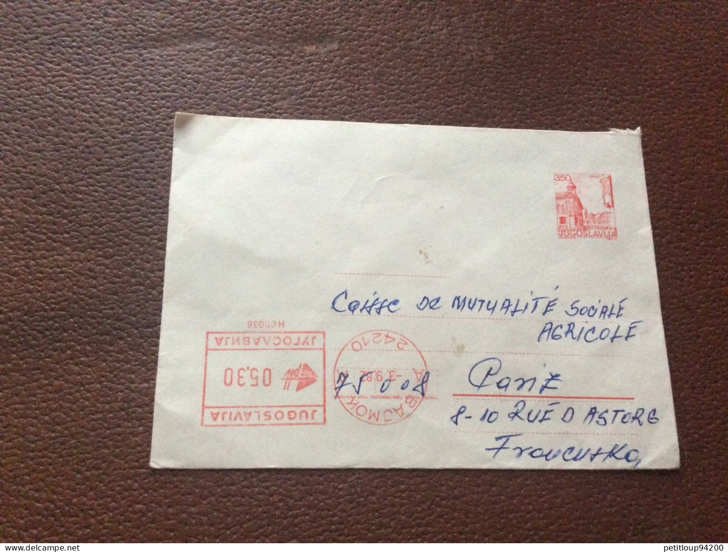 * POSTE AÉRIENNE  Yougoslavie  274 - Airmail