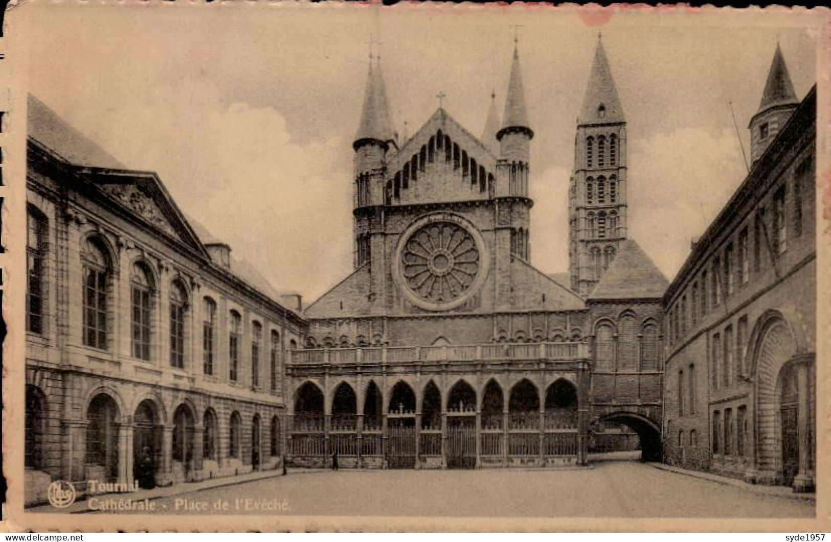 Tournai Cathédrale  Place De L'Evêché - Doornik