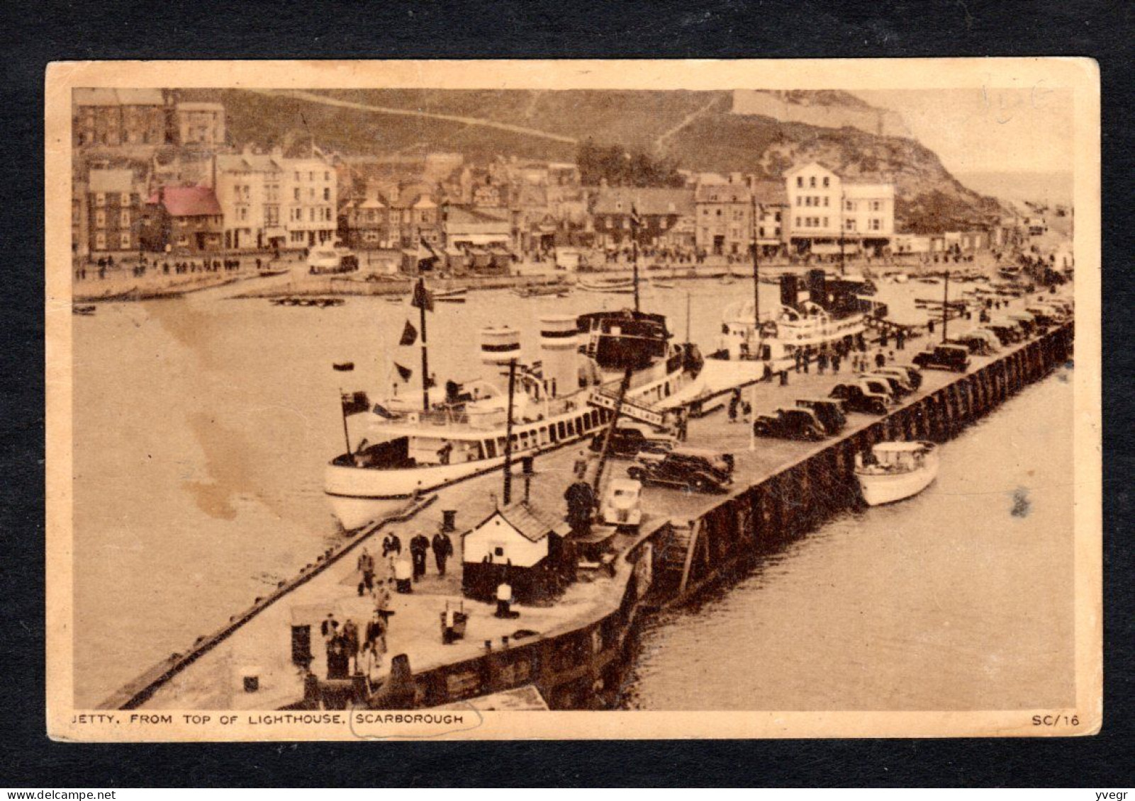 Angleterre - JETTY - From Top Of Lighthouse - SCARBOROUGH - Le Port Bateaux à Quai - Scarborough