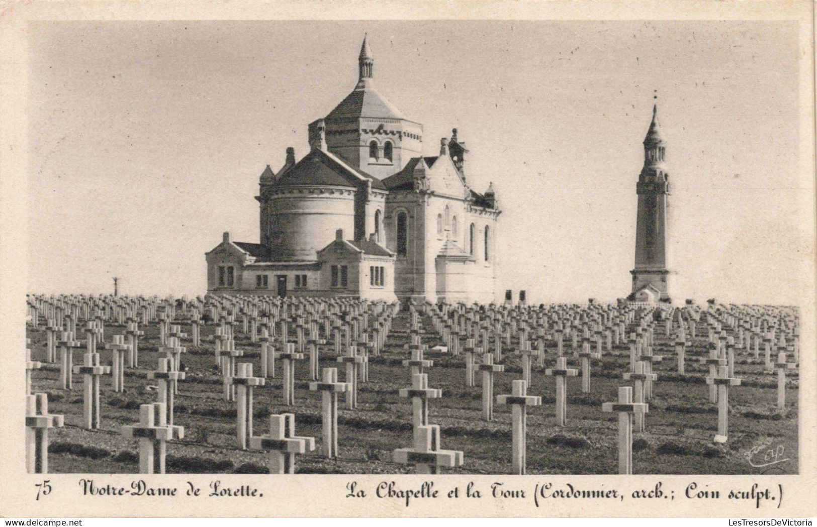 FRANCE - Paris - Notre-Dame De Lorette - La Chapelle Et La Tour - Cimetière - Croix - Pélerin - Carte Postale Ancienne - Iglesias