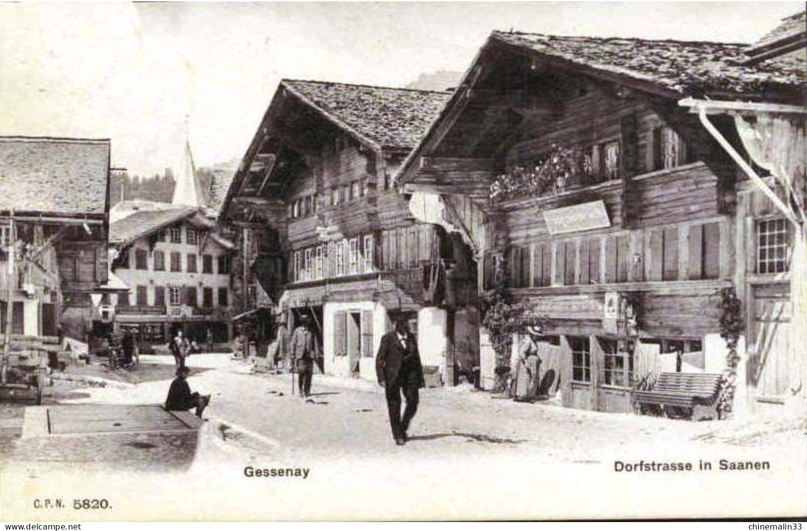 SUISSE GESSENAY DORFSTRASSE IN SAANEN TRÈS BELLE ANIMATION  REIMPRESSION DE CARTE ANCIENNE COLLECTION E.B. 1970 - Gessenay