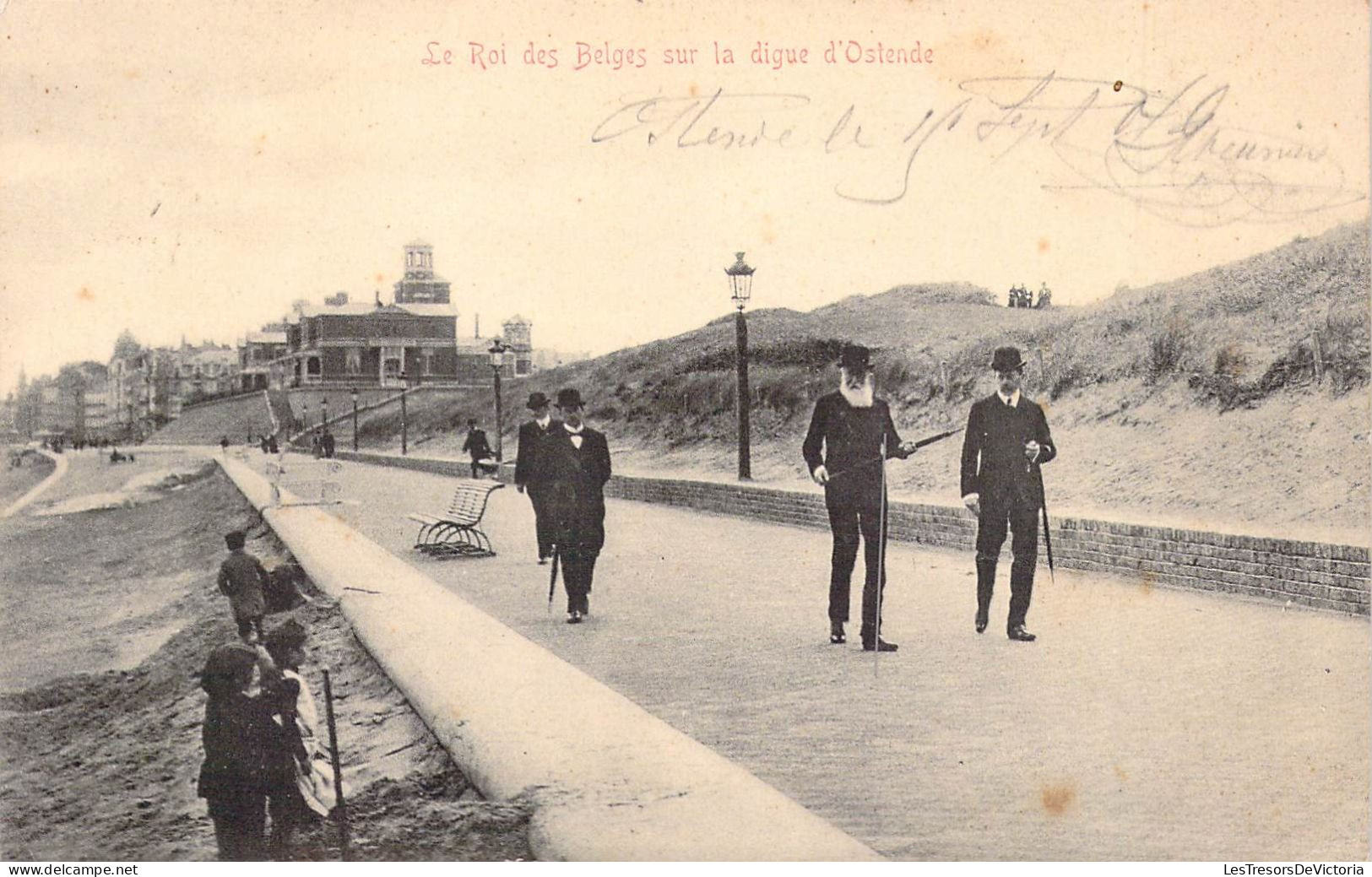 BELGIQUE - OSTENDE - Le Roi Des Belges Sur La Digue D'Ostende - Ed V G - Carte Postale Ancienne - Oostende