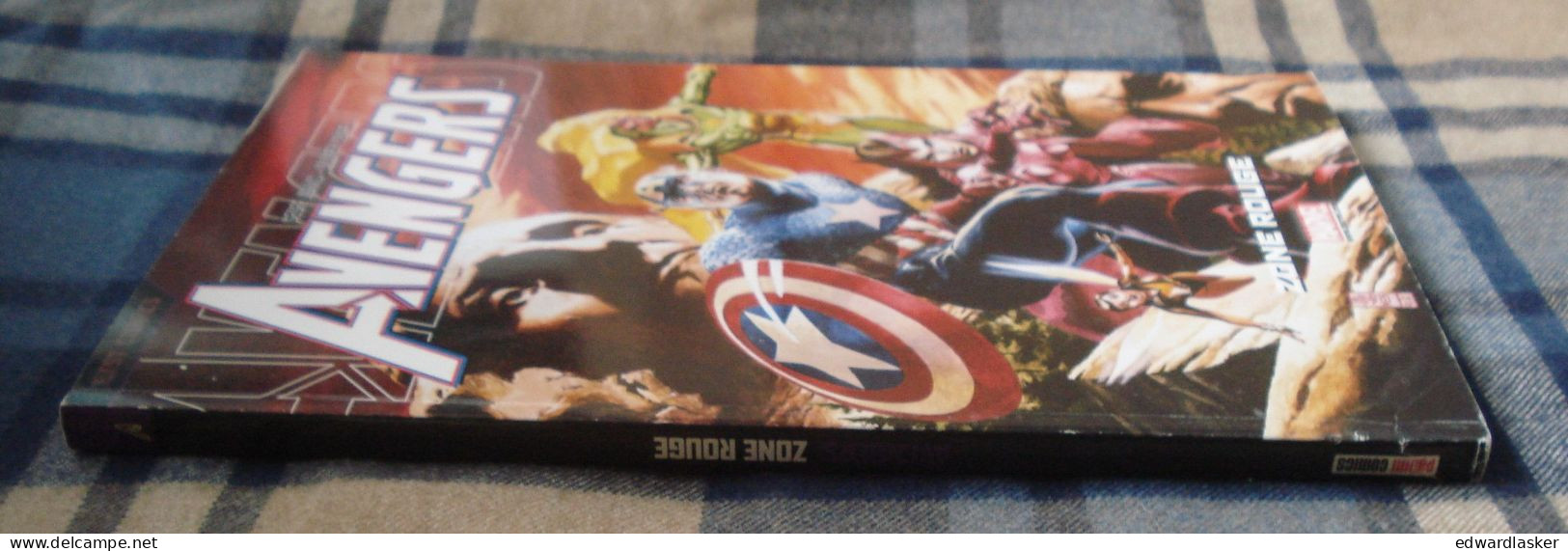 BD AVENGERS : Zone rouge - Marvel France Best Comics - Geoff Johns Olivier Coipel