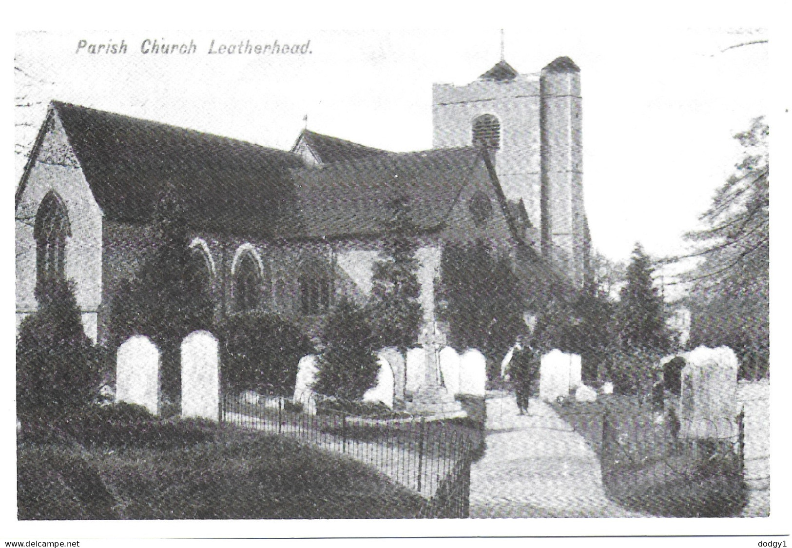 REPRODUCTION CARD, PARISH CHURCH, LEATHERHEAD, Circa1905, SURREY, ENGLAND. UNUSED POSTCARD   Ac6 - Surrey