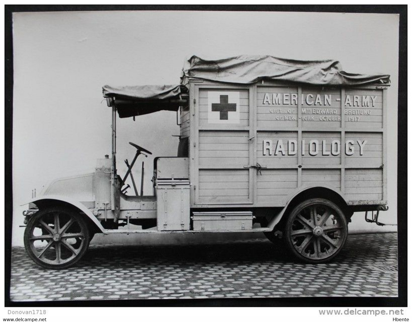 American Army Radiology - Gift Of Mrs Edward Breitung Of New York October 1917 - Petite Curie (Photo) - Coches