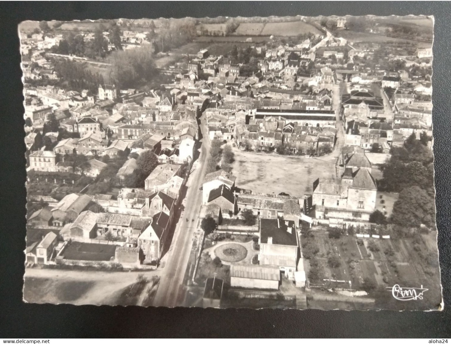 79 COULONGES SUR L'AUTIZE VUE AERIENNE - 8177 - Coulonges-sur-l'Autize