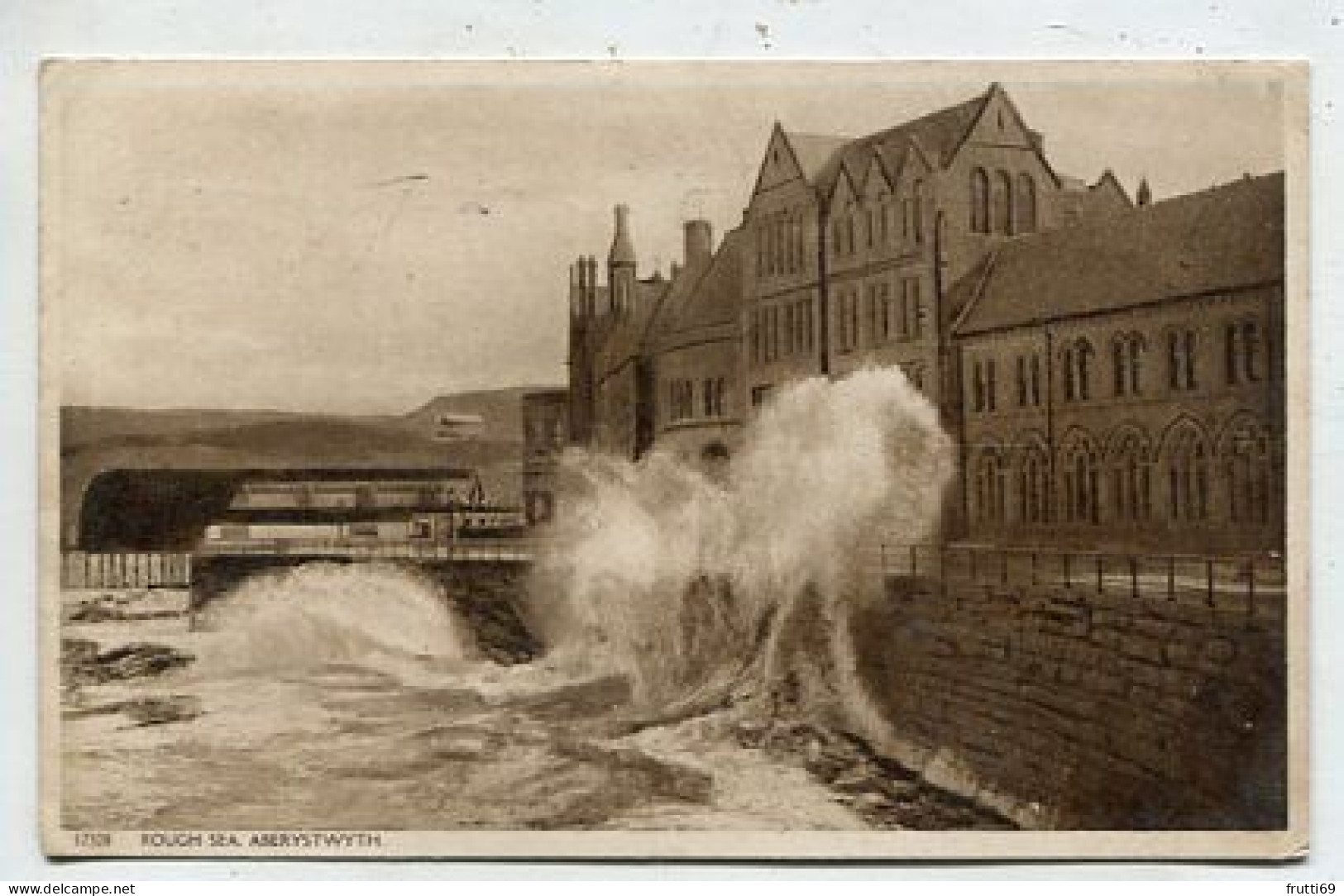 AK 141930 WALES - Aberystwyth - Rough Sea - Cardiganshire