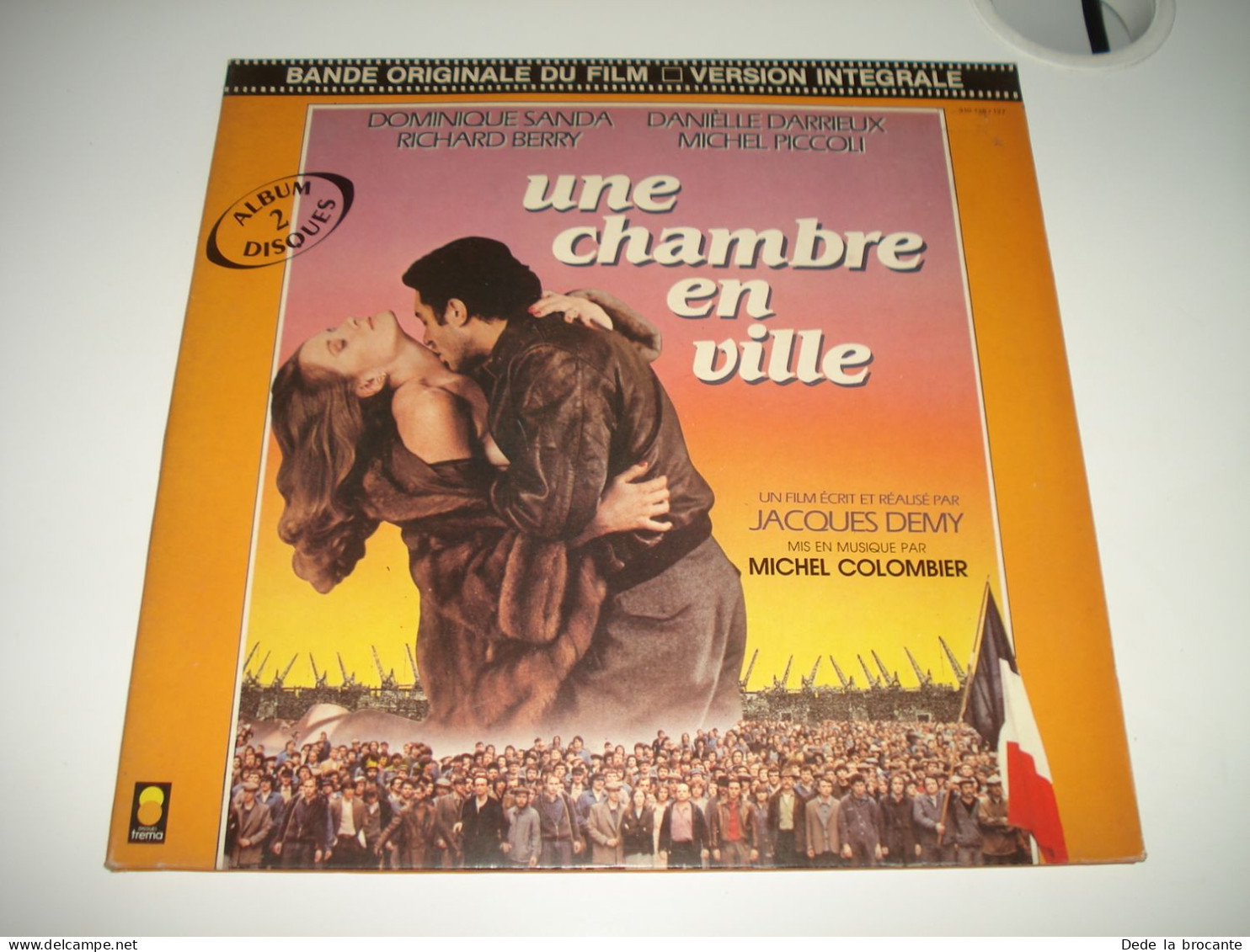 B8 / Film " Une Chambre En Ville "  2X LP - 310 126/127 - France 1982 - M/N.M - Soundtracks, Film Music