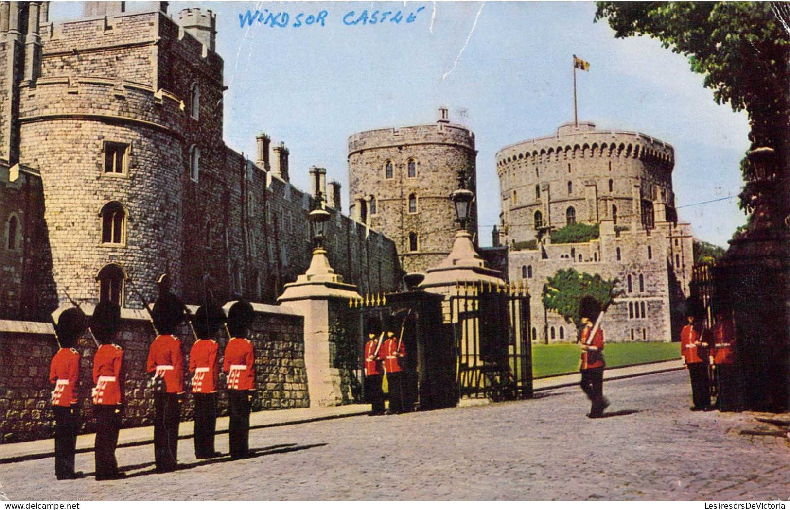 ANGLETERRE - Windsor Castle - Changing Of The Guard - Carte Postale Ancienne - Windsor Castle