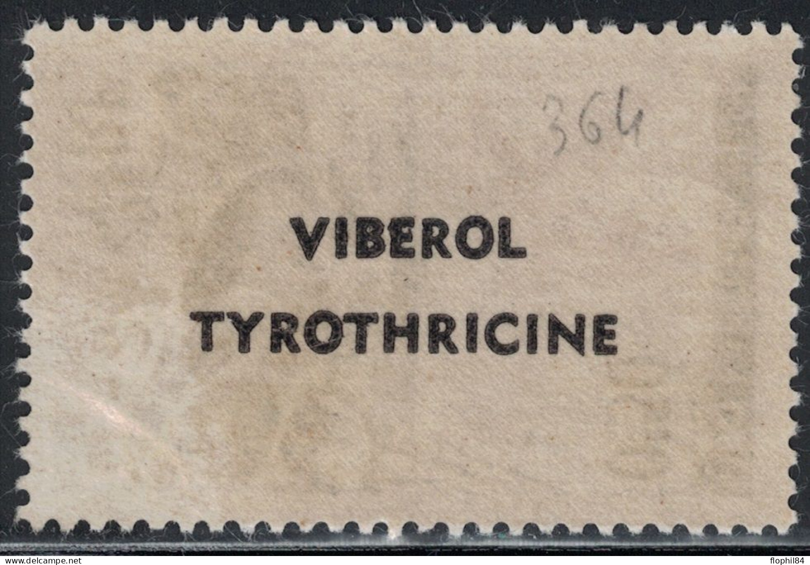 ST PIERRE ET MIQUELON - N°364 - VERSO PUB LABORATOIRE - VIBEROL TYROTHRICINE - AVEC TRACE DE CHARNIERE. - Ungebraucht