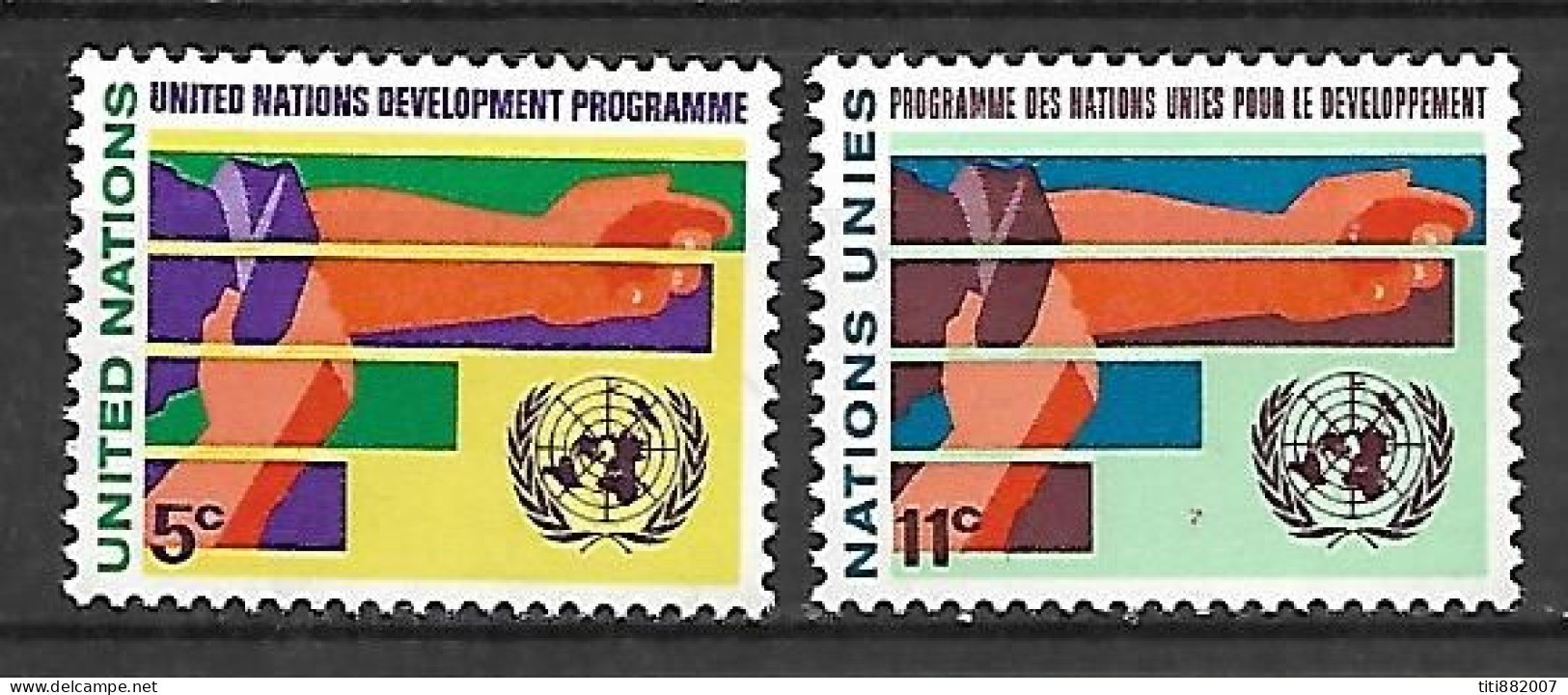 NATIONS - UNIES    -    1967 .  Y&T N° 162 / 162 ** .   Développement  /  Mains.. - Ongebruikt