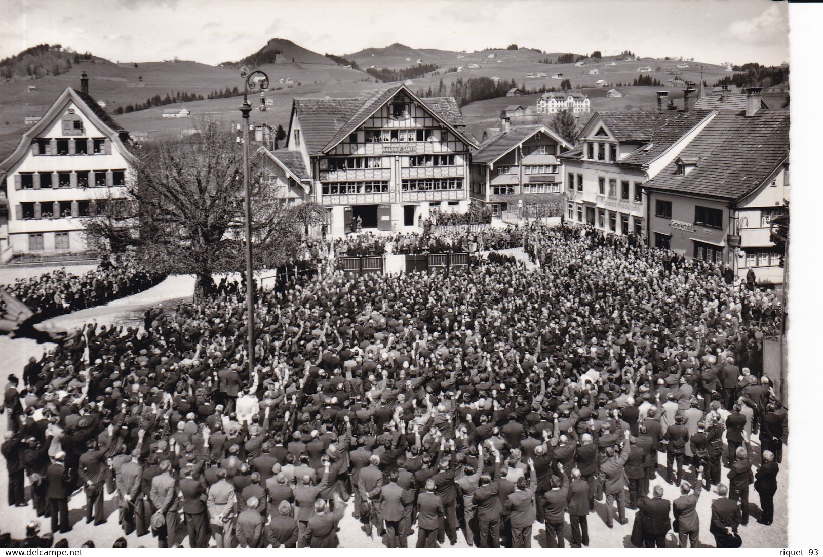 Landsgemeinde In APPENZELL Assemblée Populaire Locale Gérée Par Le Gouvernement Et Assortie De Votes - Other & Unclassified