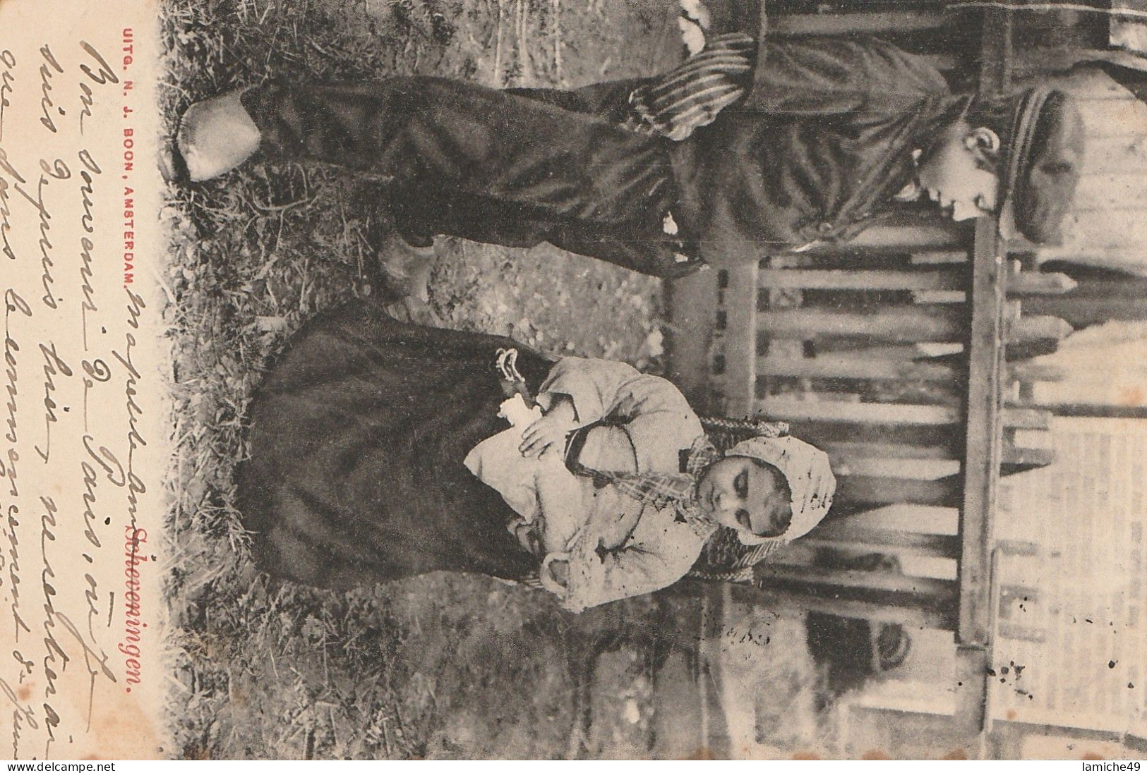 AMSTERDAM  Scheveningen Uitgave N.J. Boon Un Jeune Garçon Et Une Fille  Coiffe Avec Sa Poupée TIMBRE 1903 - Scheveningen