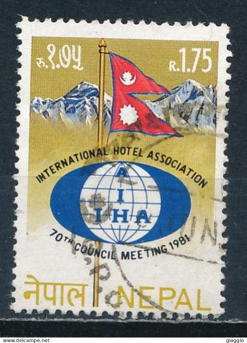 °°° NEPAL - Y&T N°381 - 1981 °°° - Népal