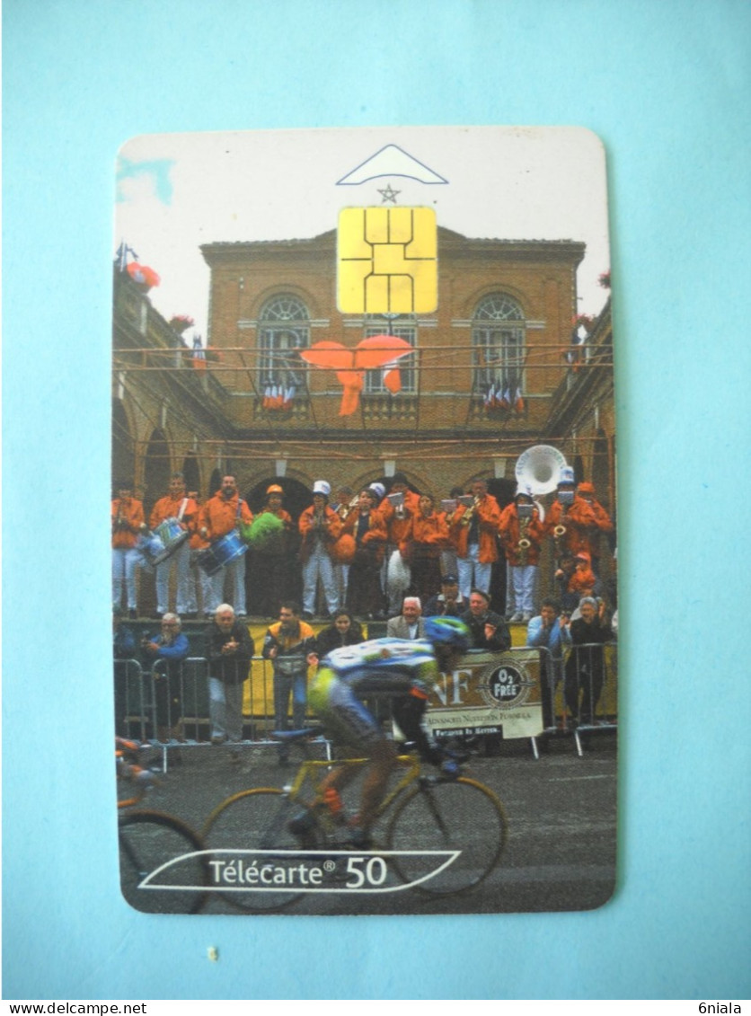 7600 Télécarte  Collection Cyclisme Tour De FRANCE 2001  Vélo   (scans Recto Verso) 50 U - Deportes