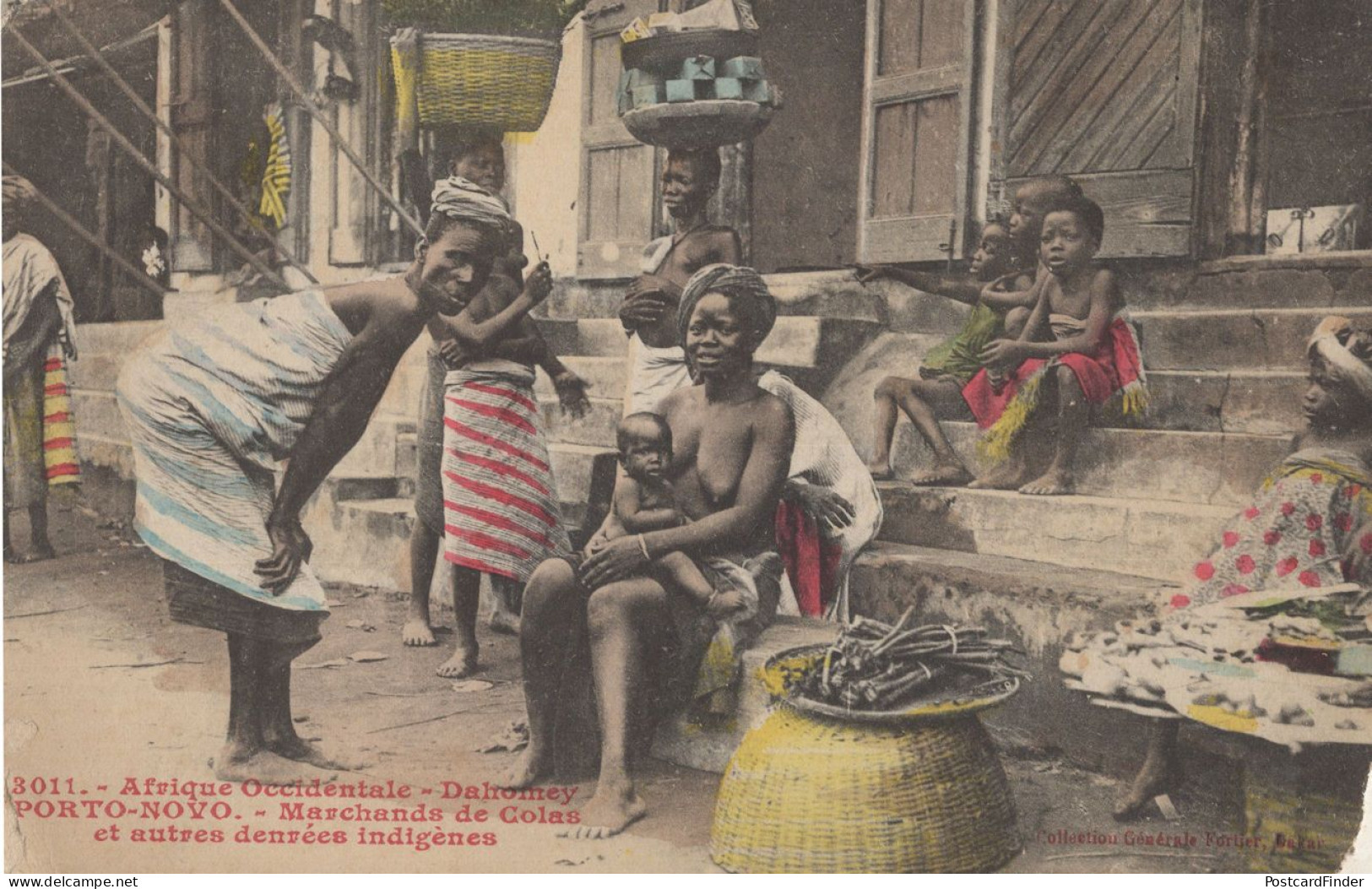 Dahomey African Mother Breast Feeding Old Postcard Please Read - Non Classés