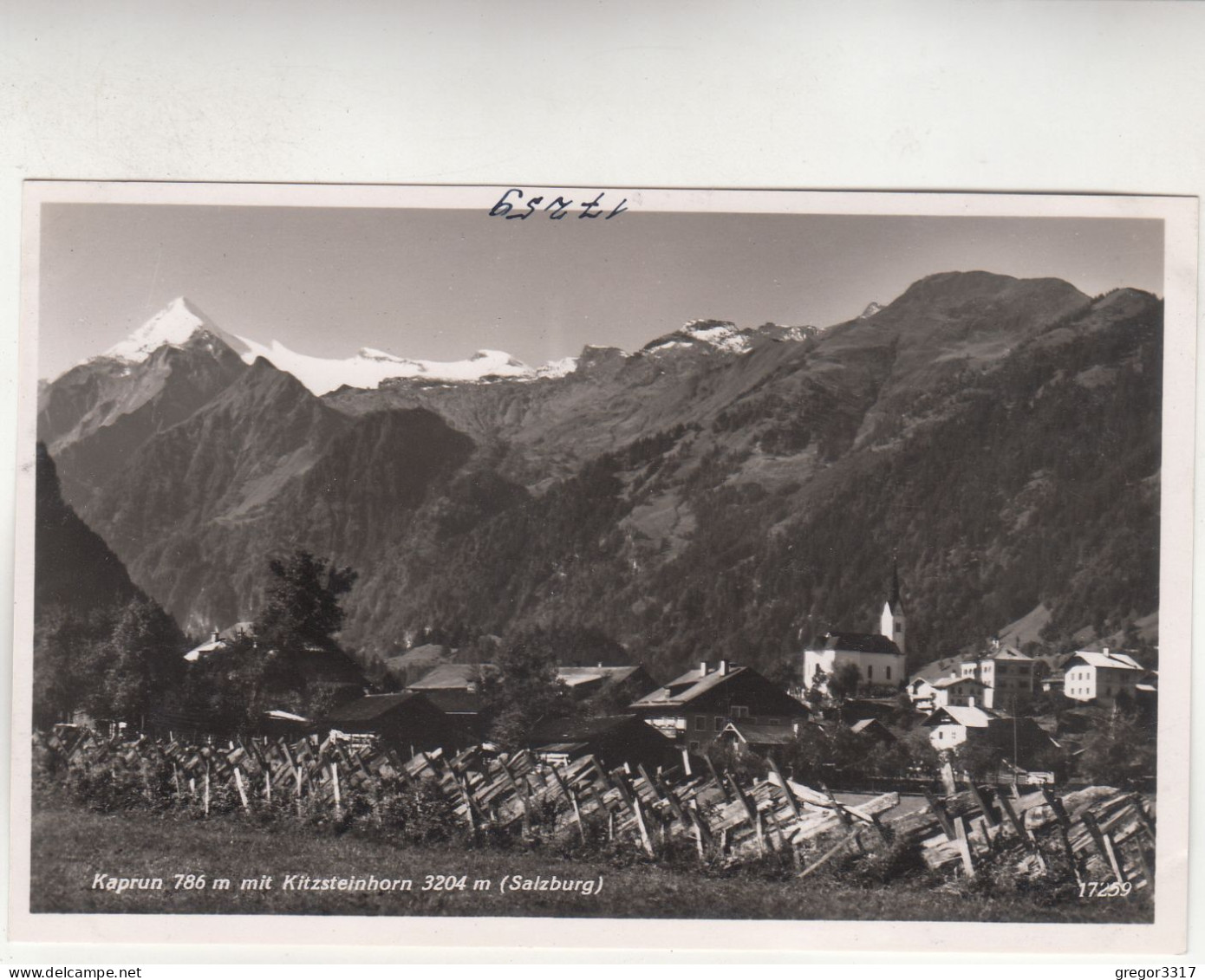 D930) KAPRUN 786m Mit Kitzsteinhorn - Blick über Holzzaun Richtung Kirche - Kaprun