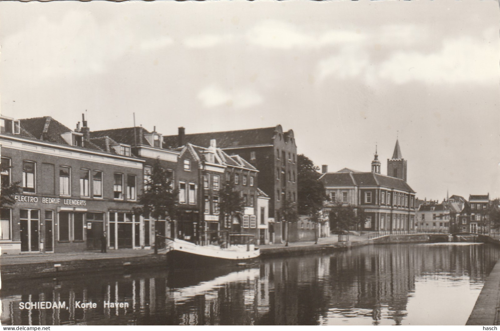 4903 97 Schiedam, Korte Haven, (Linksboven Een Vouwtje) (FOTOKAART) - Schiedam