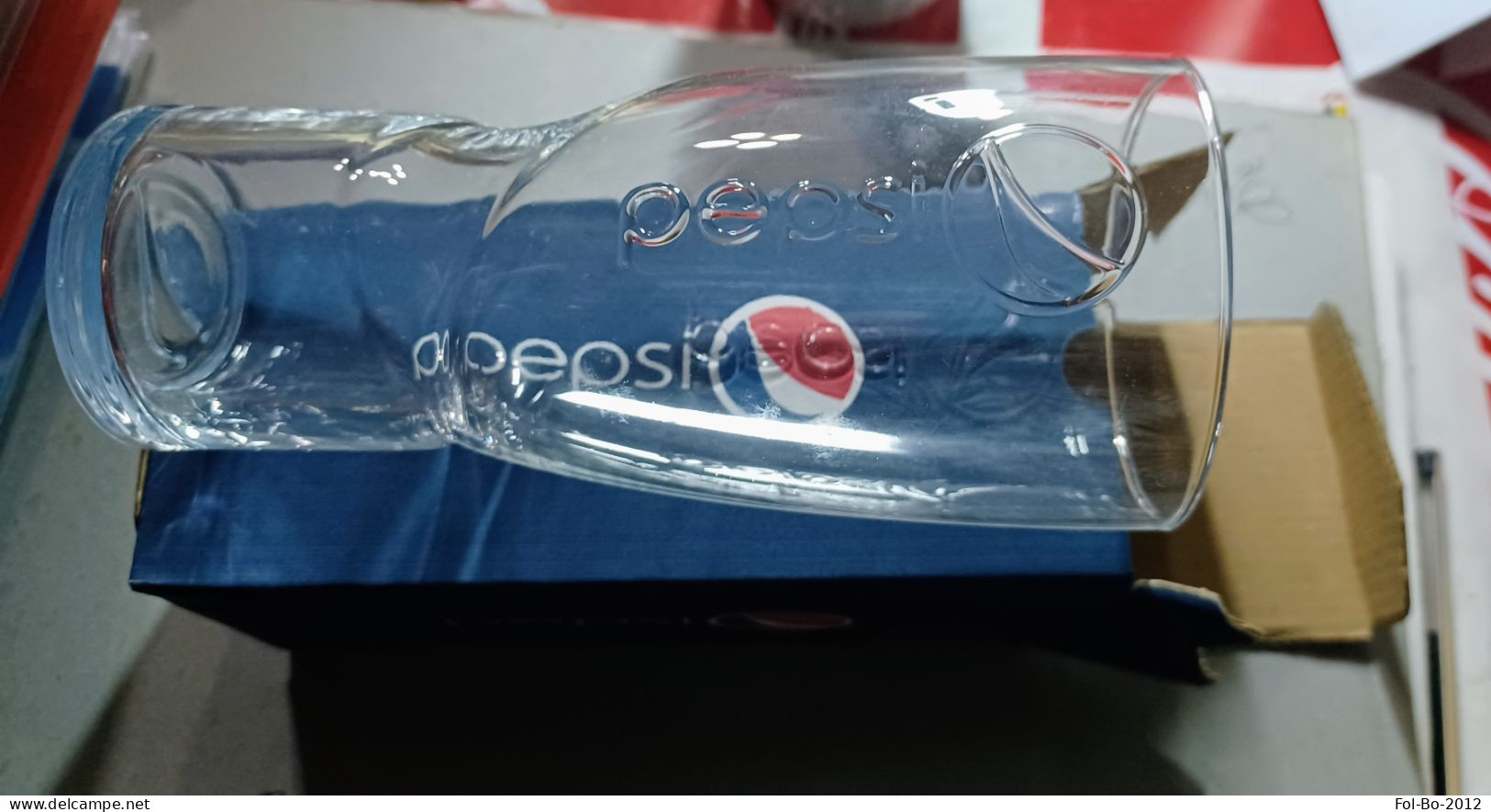 Pepsi Bicchiere Anno 2000. - Tasses, Gobelets, Verres