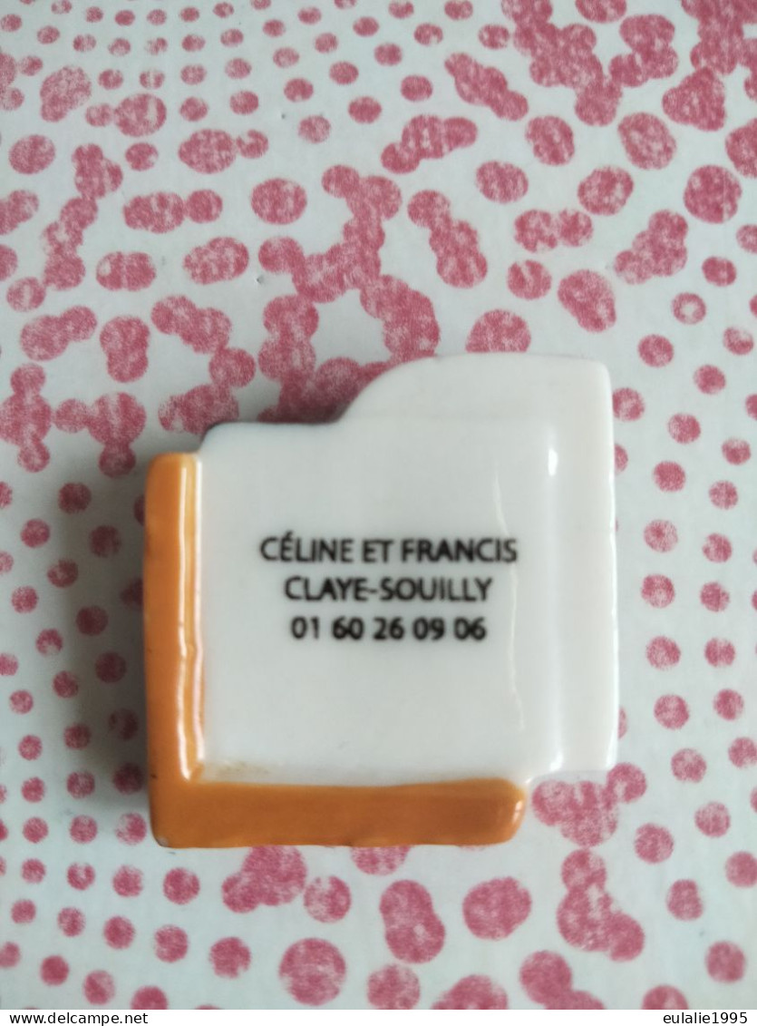 Fève Plate Ardoises Gourmandes 2016 Perso Céline Et Francis Une Petite Faim Religieuse - Anciennes