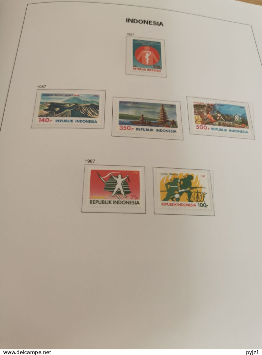 Indonesia MNH 1985-1999 in DAVO luxe album with slipcase