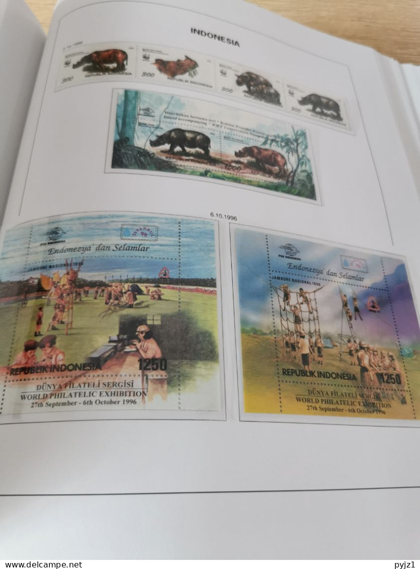 Indonesia MNH 1985-1999 in DAVO luxe album with slipcase