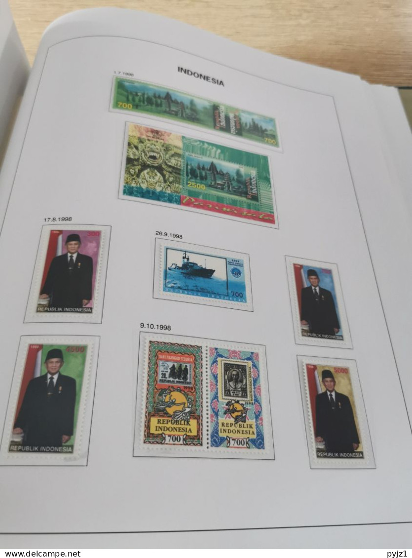 Indonesia MNH 1985-1999 in DAVO luxe album with slipcase