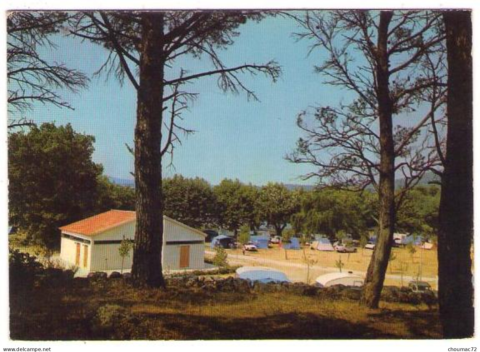 GF (83) 376, Besse Sur Issole, Gai Soleil 1038, Le Camping Du Lac Et Son Sanitaire - Besse-sur-Issole