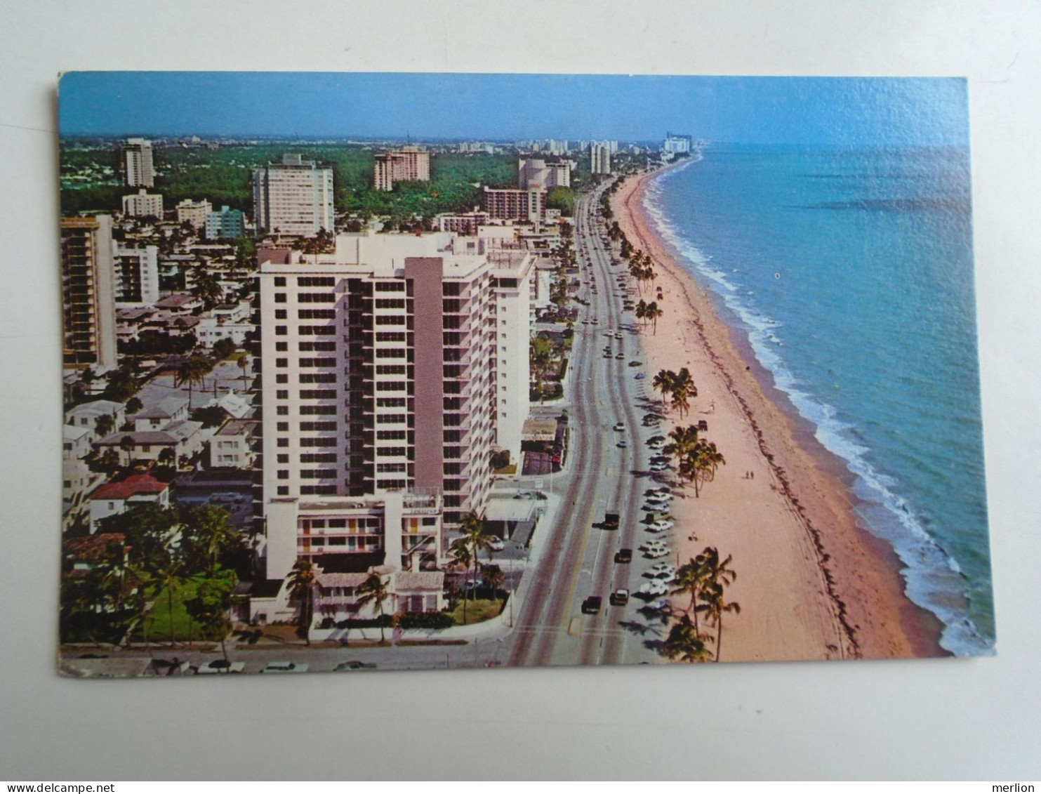 D196303   Fort Lauderdale  Beach  - Florida  1975 Sent To Hungary  - Galuszka - Fort Lauderdale