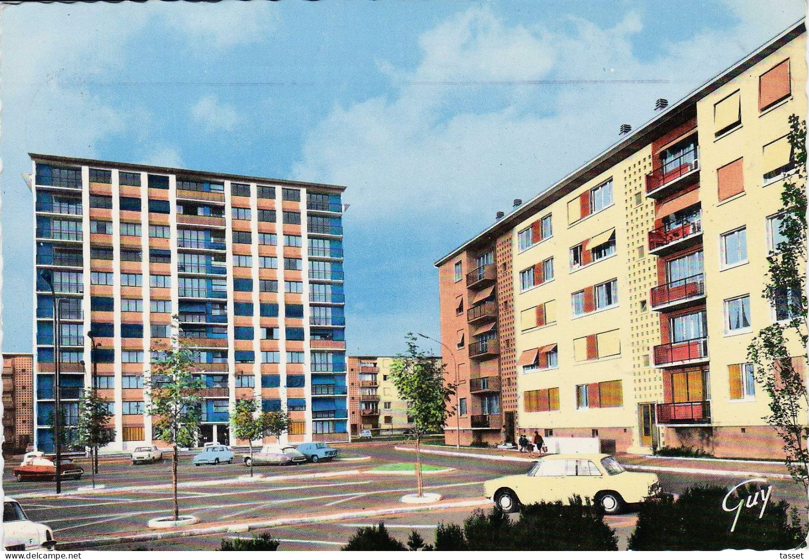 CPM - Le Blanc Mesnil 93 : Cité De L'Azur , Rue Georges Braque  . - Le Blanc-Mesnil