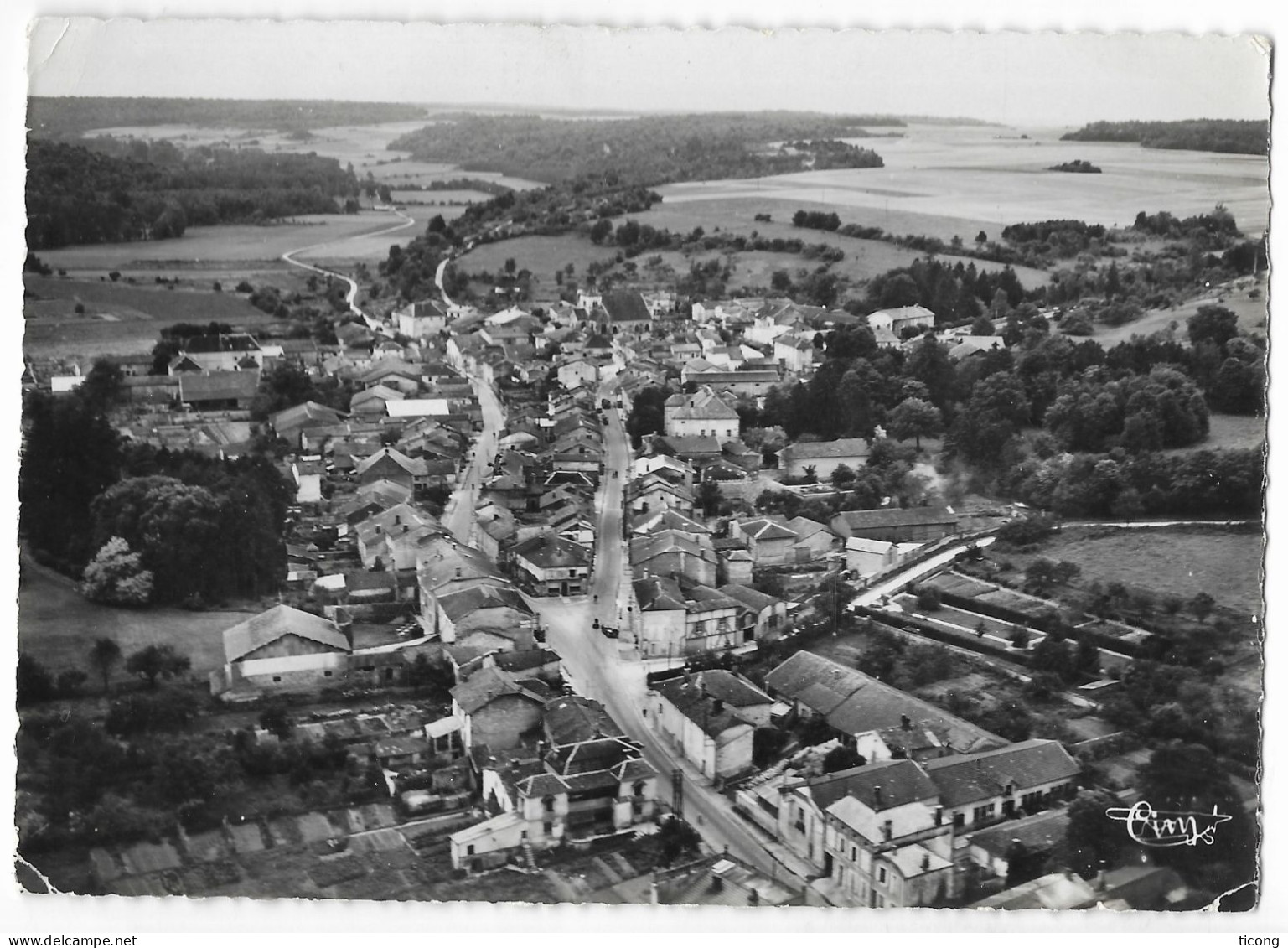 DOULEVANT LE CHATEAU 52 HAUTE MARNE - VUE PANORAMIQUE AERIENNE - CACHET POSTAL DU VILLAGE SUR LE TIMBRE FIGARO 1954 - Doulevant-le-Château