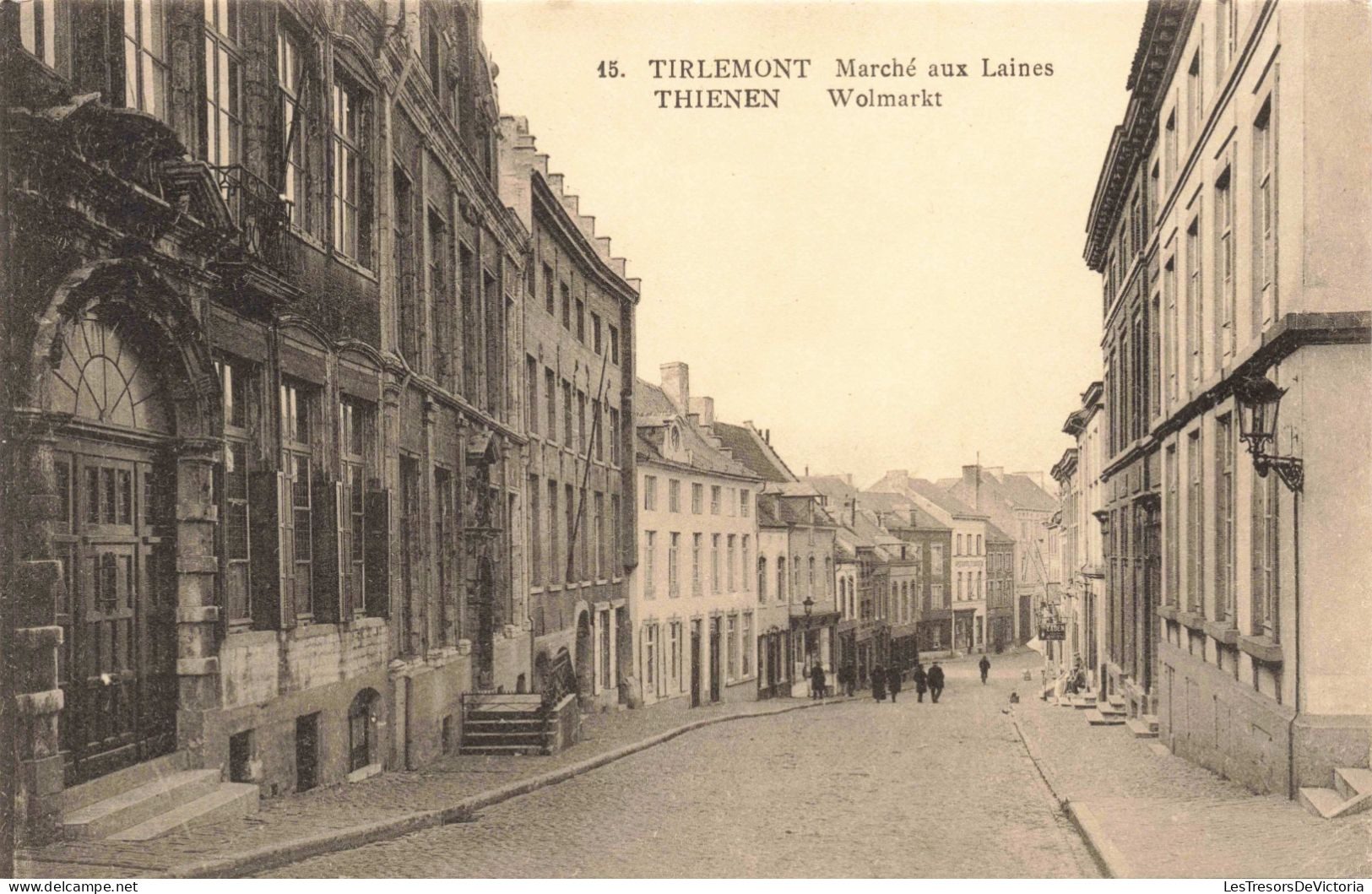 BELGIQUE - TIRLEMONT - Marché Aux Laines - Rue - Maisons - Animé - Carte Postale Ancienne - Tienen