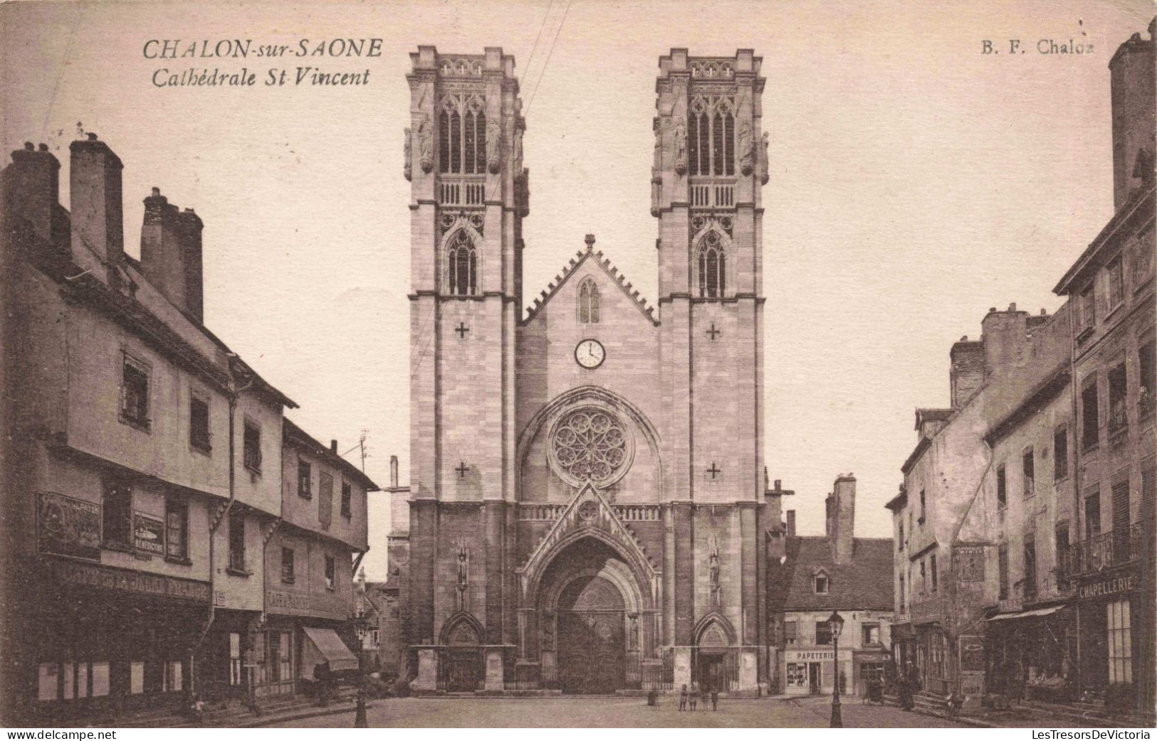 FRANCE - CHALON SUR SAONE - Cathédrale Saint-Vincent - Place - Boutiques  - Papeterie  - Animé - Carte Postale Ancienne - Chalon Sur Saone