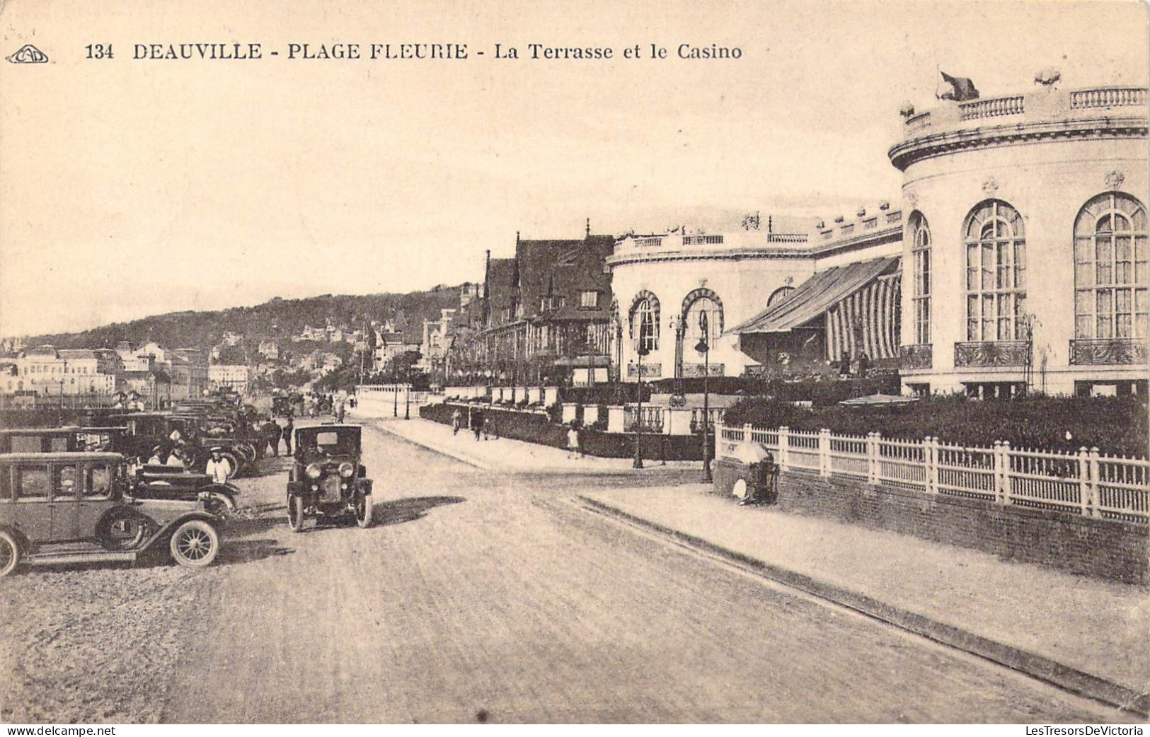 FRANCE - 14 - Deauville - Plage Fleurie - La Terrasse Et Le Casino - Carte Postale Ancienne - Deauville