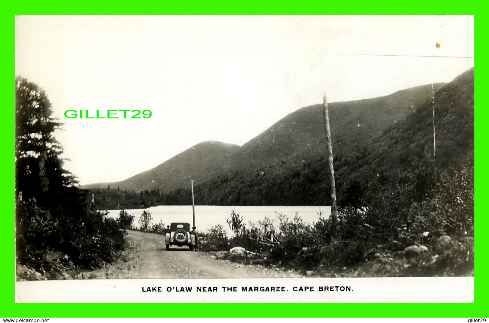 CAPE BRETON, NOVA SCOTIA - LAKE O'LAW NEAR THE MARGAREE - CARTE PHOTO - VIEILLE VOITURE - - Cape Breton