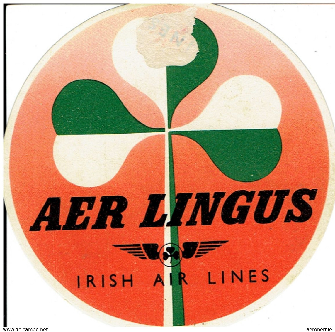 Alter Kofferaufkleber  AER LINGUS - Irish Airlines (rund) - Gummiert / Leicht Beschädigt - Aufkleber