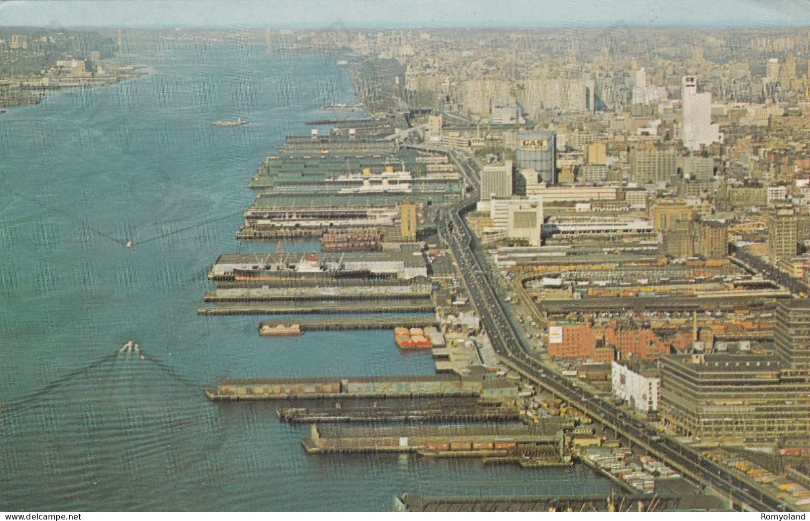 CARTOLINA  NEW YORK CITY,NEW YORK,STATI UNITI-NEW YORK HARBOR LOOKING NORTH-VIAGGIATA 1967 - Tarjetas Panorámicas