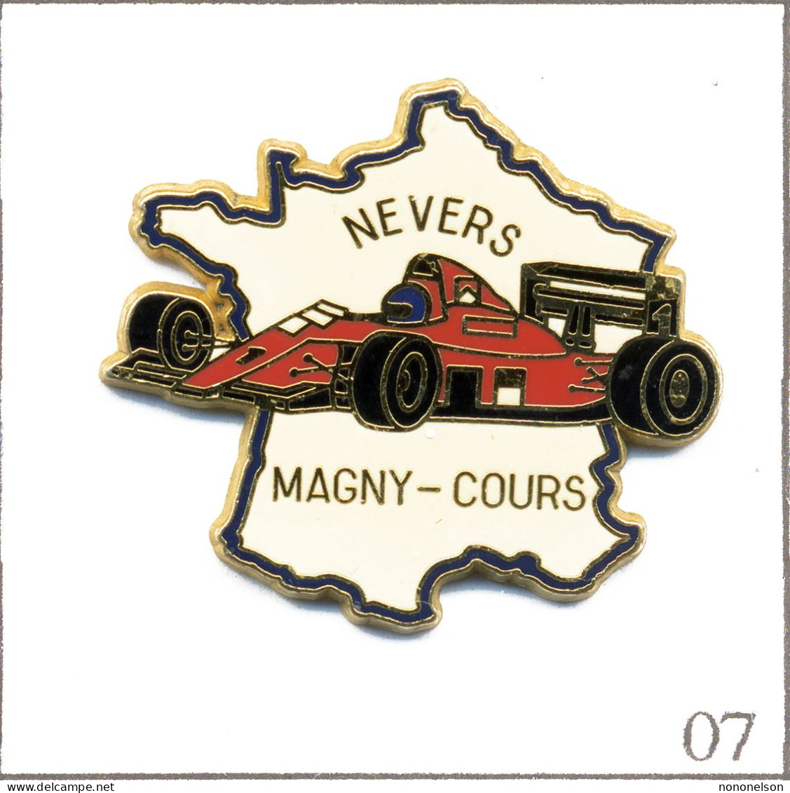 Pin's Automobile - Course / Formule 1 - Circuit De Nevers Magny-Cours (58). Est. Béraudy/Vaure. Zamac. T976-07 - F1