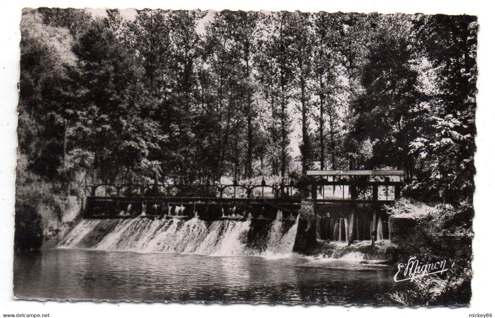 PARGNY SUR SAULX -1955--  Le Barrage Du Moulin  ..timbre... Cachet   . Griffes - Pargny Sur Saulx